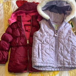 2 coats and 1 vest bundle.